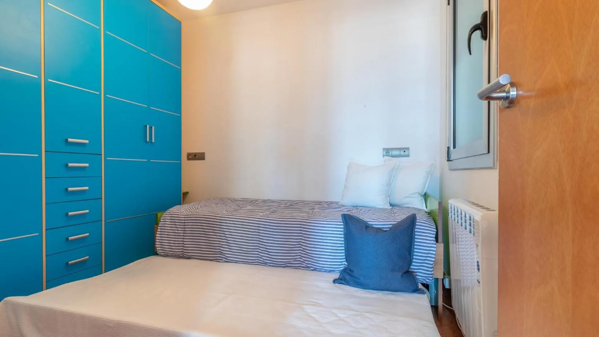 Goldhome - Primera Linea De Mar, 2 Habitaciones Empuriabrava Apartment