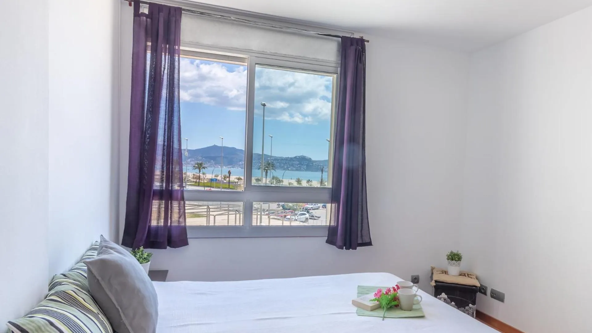 Goldhome - Primera Linea De Mar, 2 Habitaciones Empuriabrava 0*,